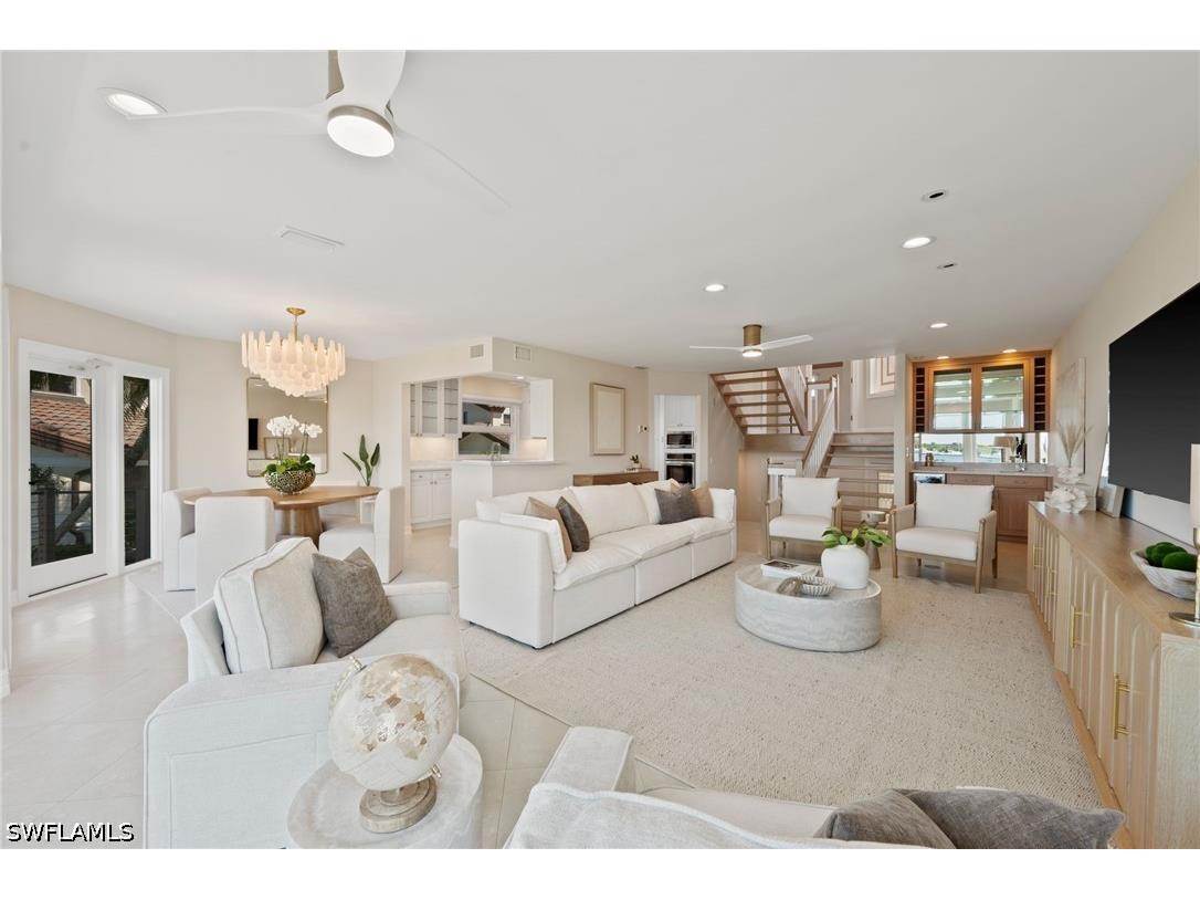 1301 Chesapeake Avenue #1B Naples FL 34102 226018219 image5