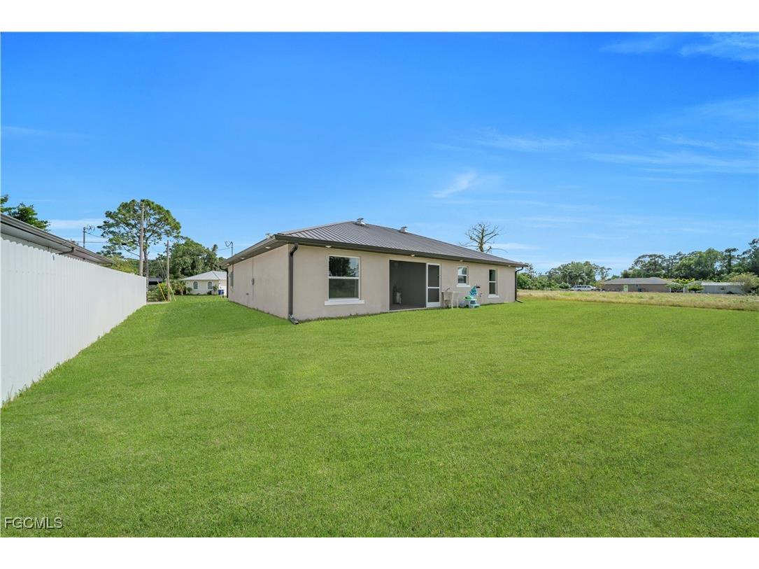 1301 Dorothy Avenue N Lehigh Acres FL 33971 2025019962 image11