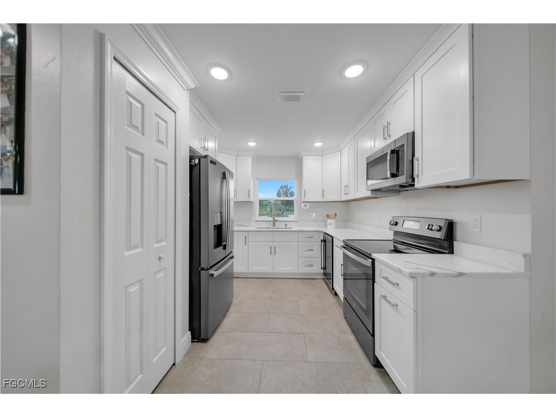 1301 Dorothy Avenue N Lehigh Acres FL 33971 2025019962 image22