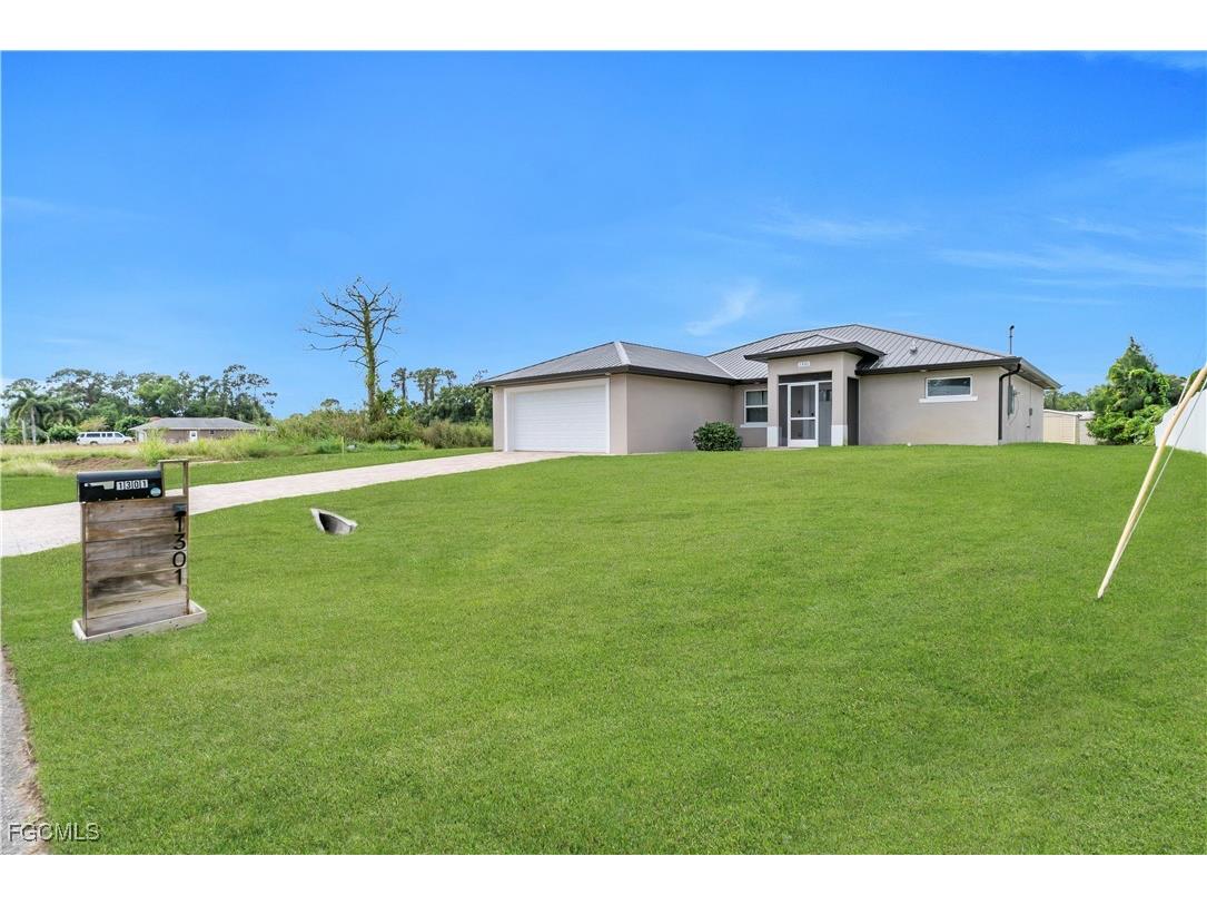 1301 Dorothy Avenue N Lehigh Acres FL 33971 2025019962 image3