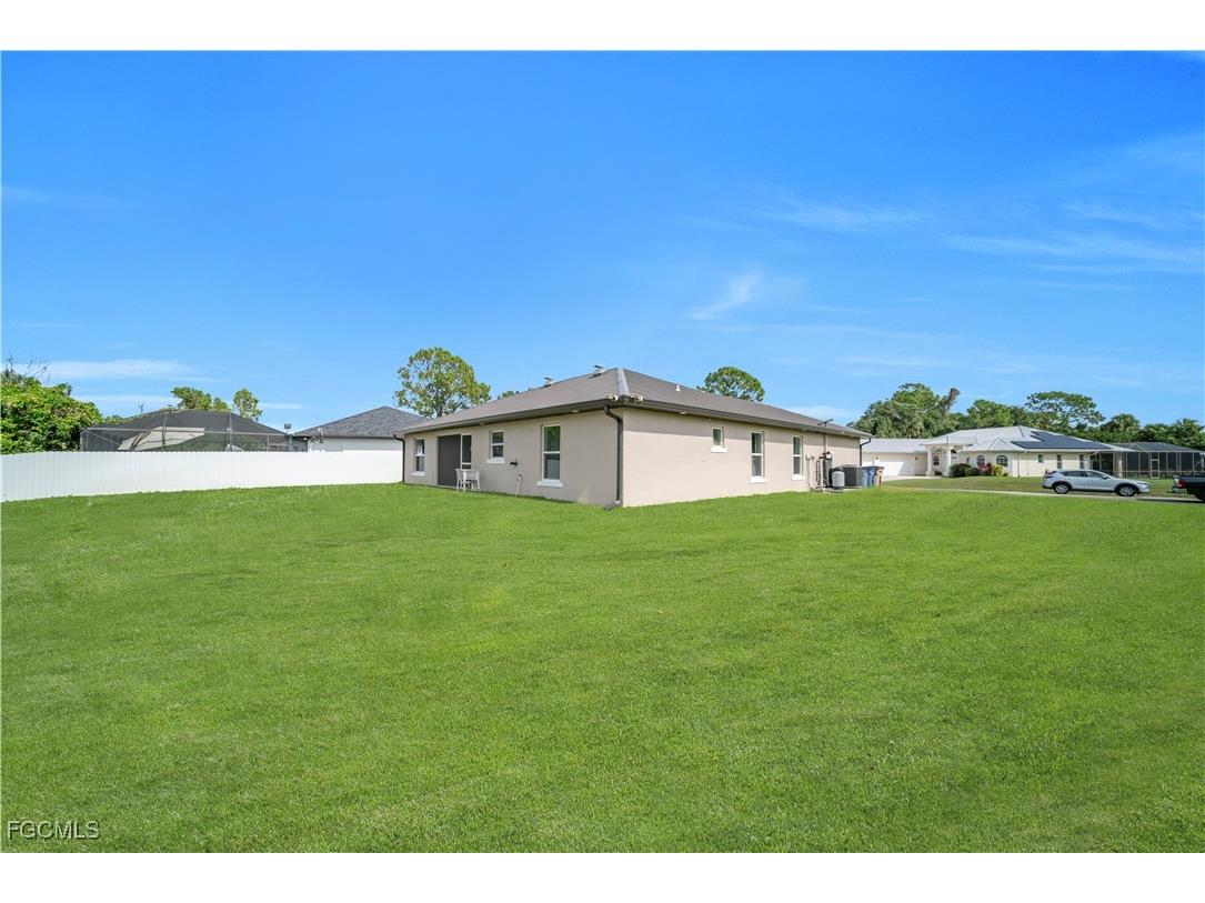 1301 Dorothy Avenue N Lehigh Acres FL 33971 2025019962 image8
