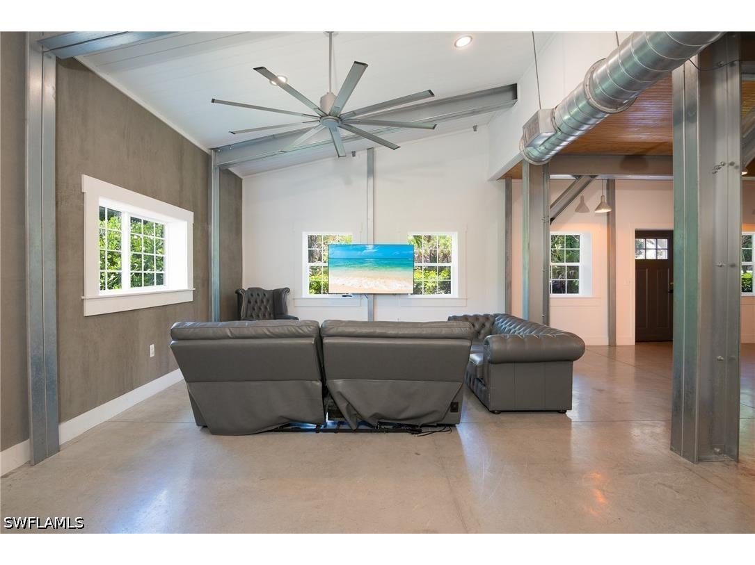 1301 Ivy Way Naples FL 34117 226022523 image10