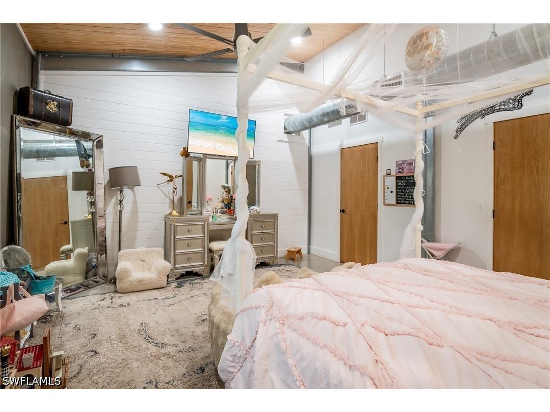 1301 Ivy Way Naples FL 34117 226022523 image31