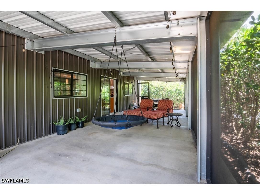 1301 Ivy Way Naples FL 34117 226022523 image38