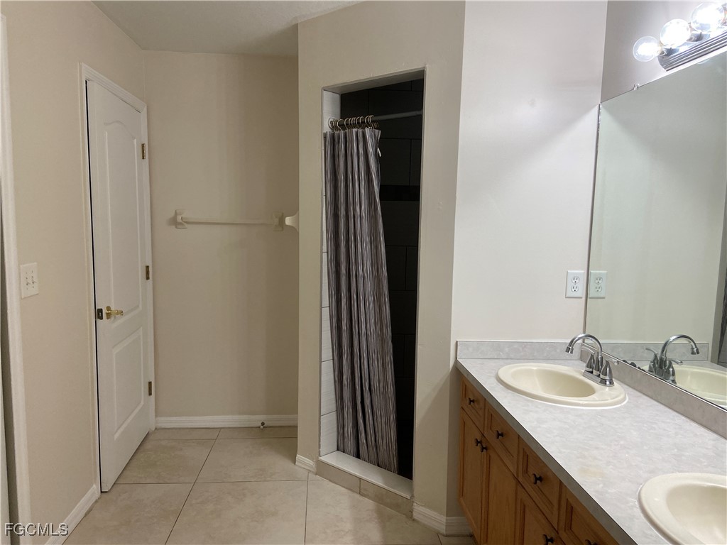 1301 NE 12th Place Cape Coral FL 33909 225052952 image12