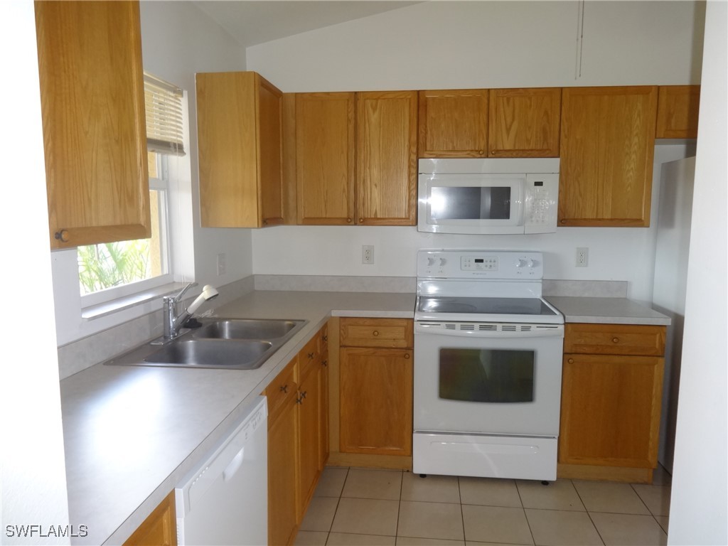 1301 NE 12th Place Cape Coral FL 33909 225052952 image6