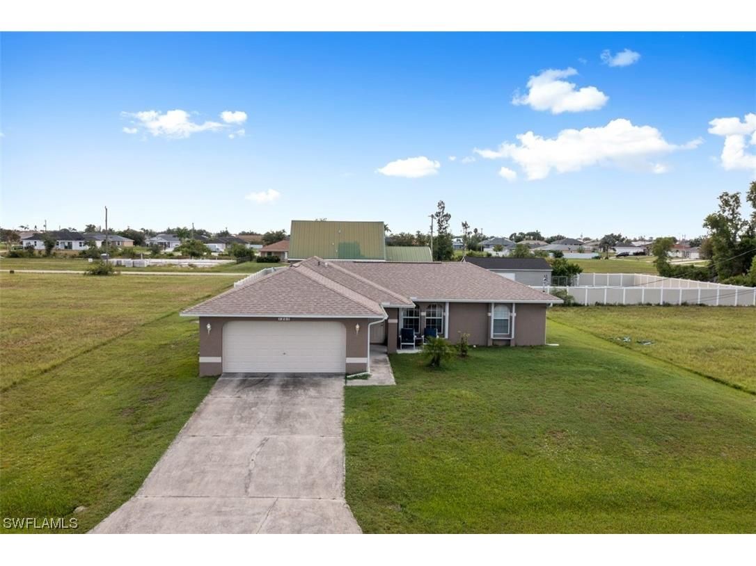 1301 NE Juanita Place Cape Coral FL 33909 223056069 image1