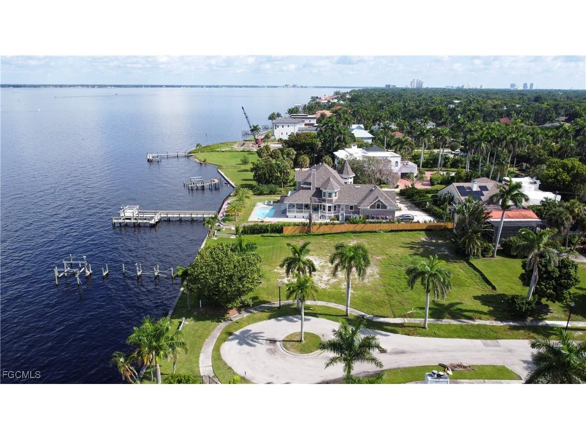 1301 Rio Vista Avenue Fort Myers FL 33901 2025008462 image27