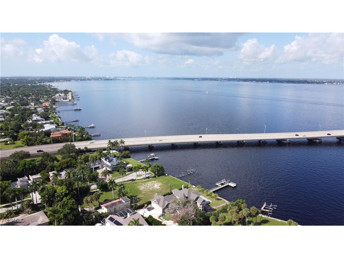1301 Rio Vista Avenue Fort Myers FL 33901 2025008462 image32