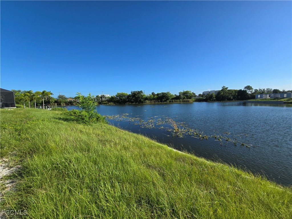 1301 SE 5th Court Cape Coral FL 33990 2025024422 image6