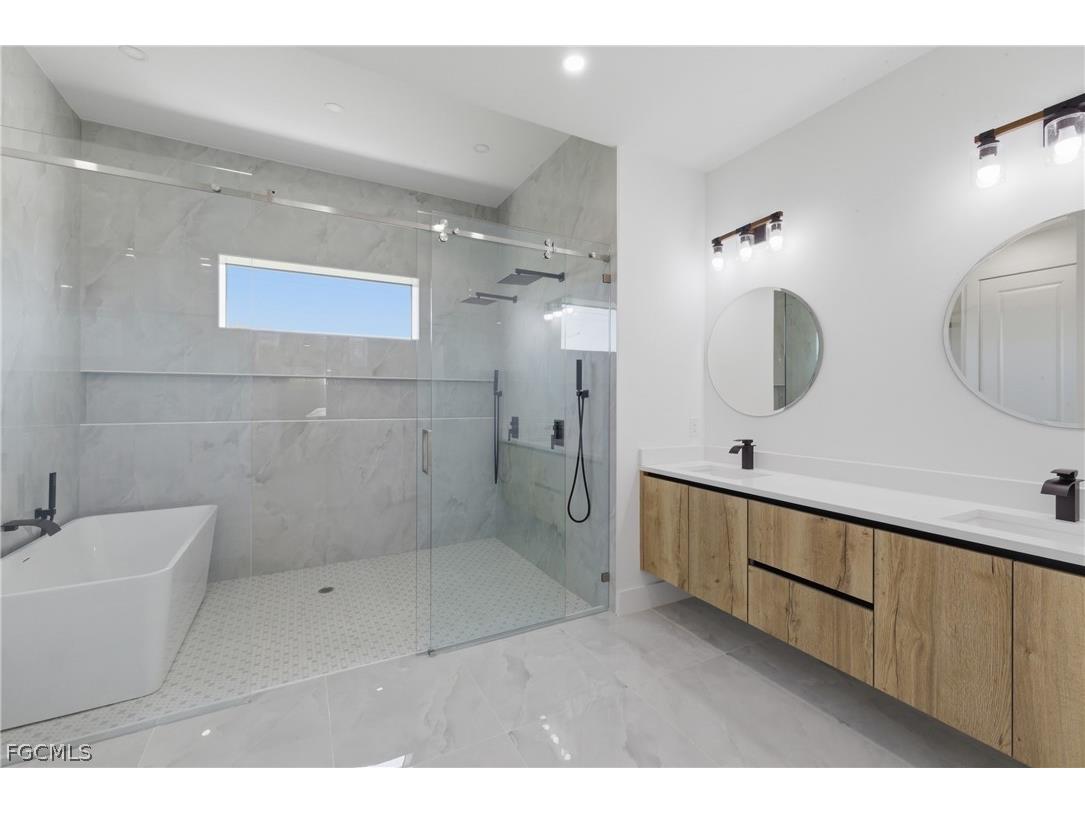 1301 SW 13th Street Cape Coral FL 33991 2026012564 image19