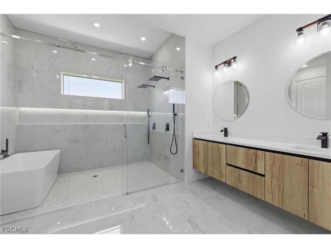 1301 SW 13th Street Cape Coral FL 33991 2026012564 image21