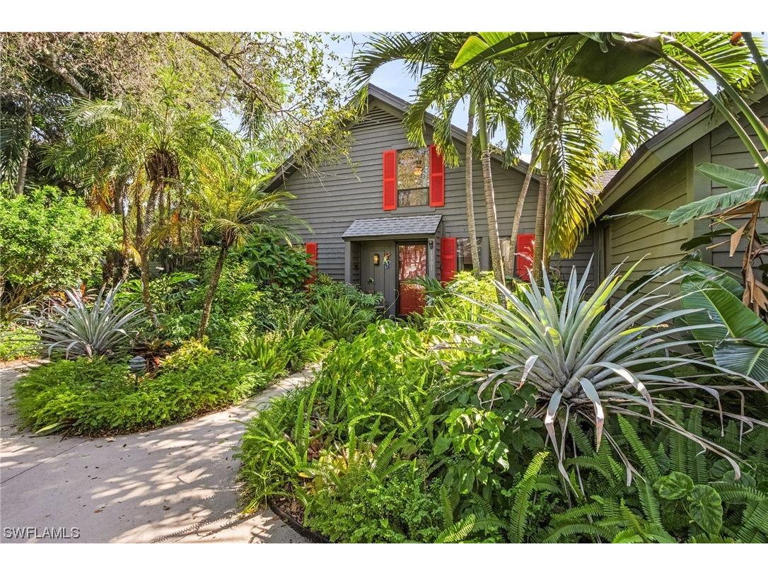 1301 Solana Road #B-2 Naples FL 34103 223065617 image1