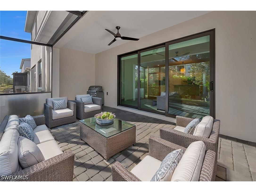 13010 Pembroke Drive Naples FL 34105 226014156 image19