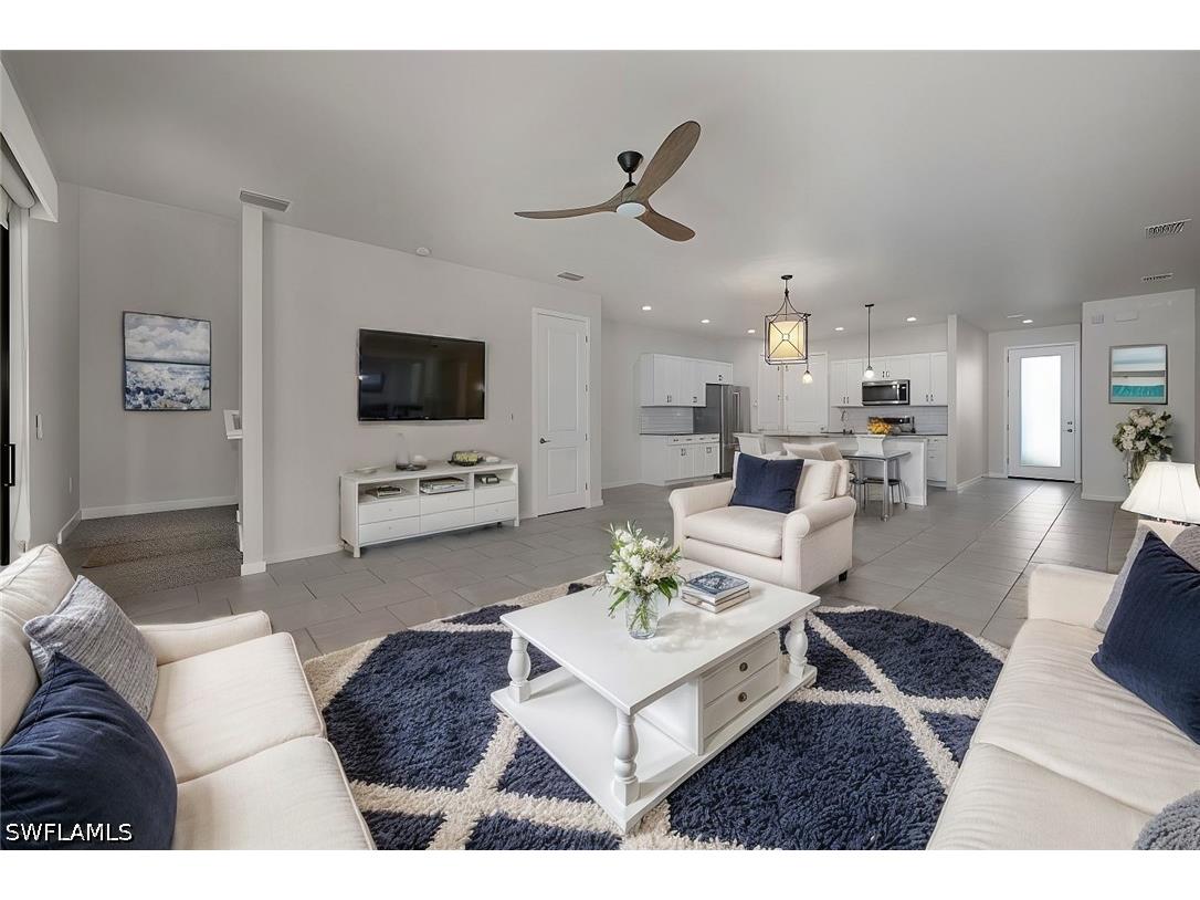 13010 Pembroke Drive Naples FL 34105 226014156 image8