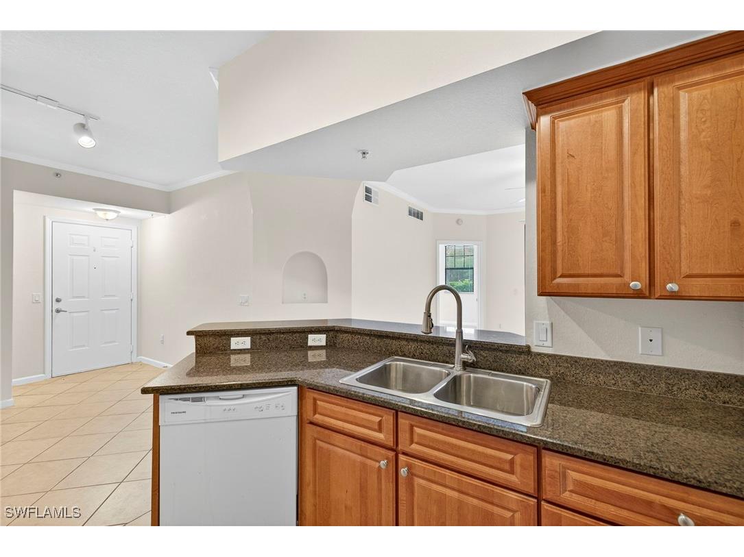 13010 Positano Circle #108 Naples FL 34105 225073218 image15