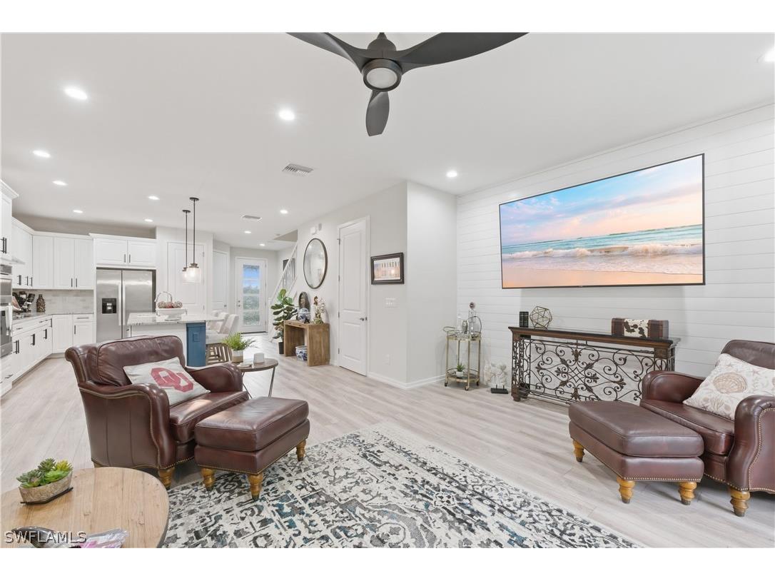 13017 Pembroke Drive Naples FL 34105 226012051 image12