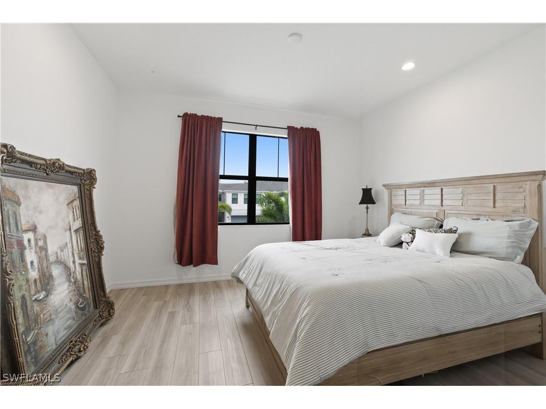 13017 Pembroke Drive Naples FL 34105 226012051 image24