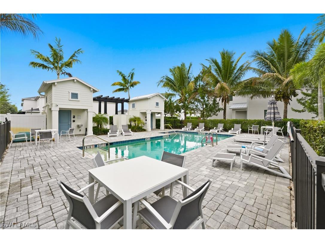 13017 Pembroke Drive Naples FL 34105 226012051 image31