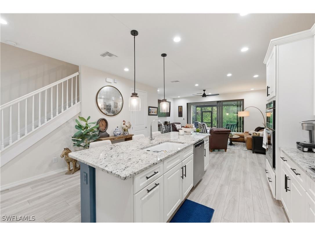 13017 Pembroke Drive Naples FL 34105 226012051 image6