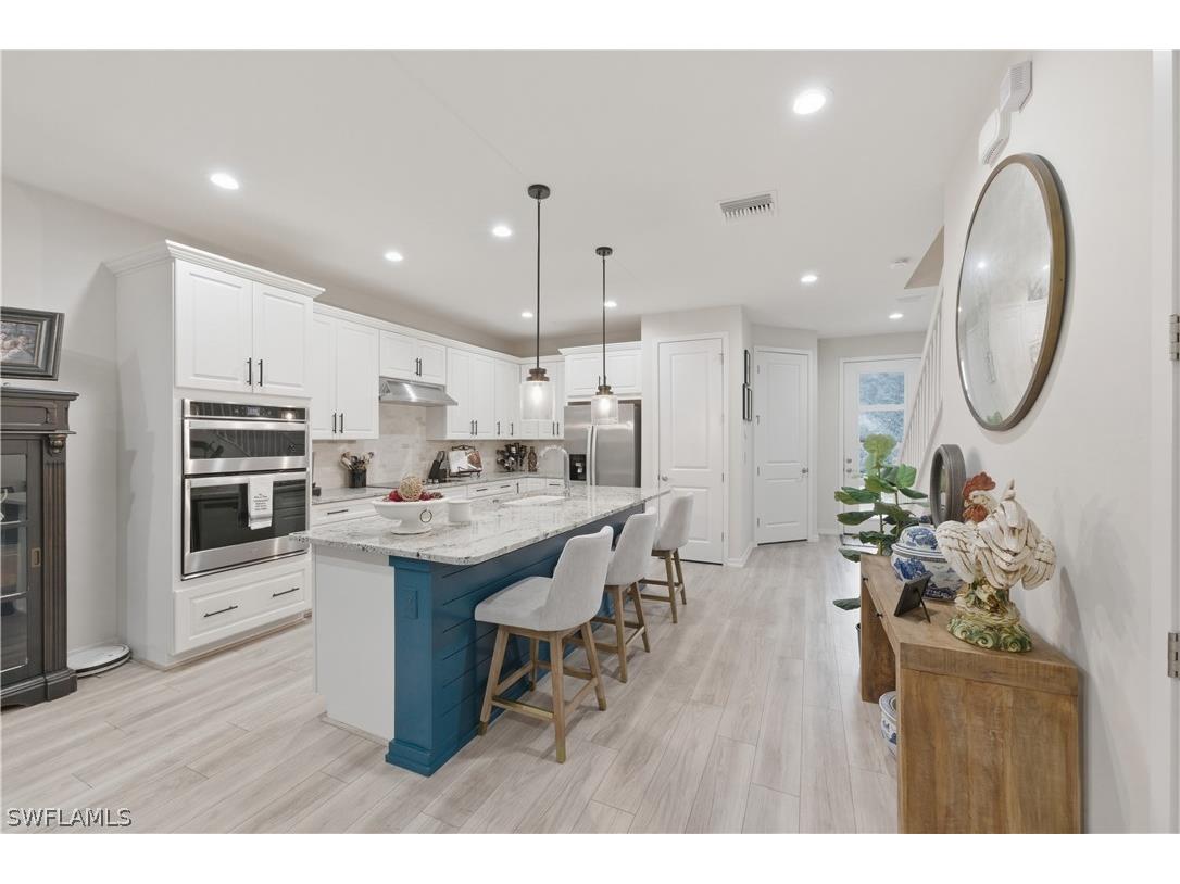 13017 Pembroke Drive Naples FL 34105 226012051 image7