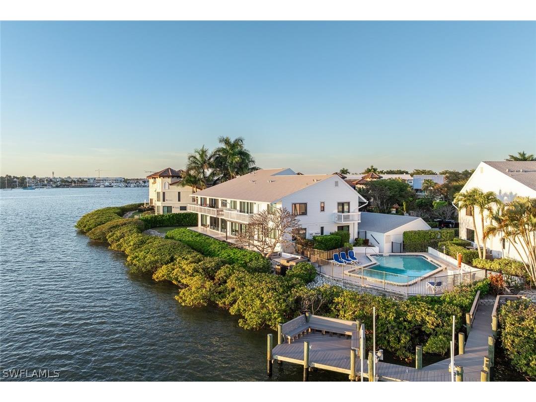 1302 Chesapeake Avenue #A3 Naples FL 34102 226008397 image1