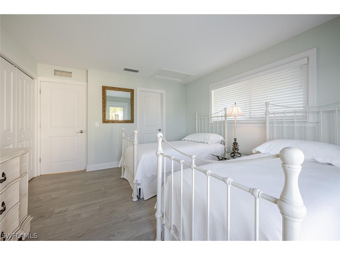 1302 Chesapeake Avenue #A3 Naples FL 34102 226008397 image28