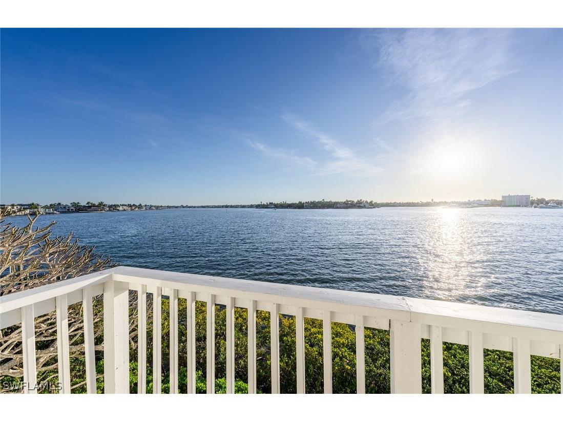 1302 Chesapeake Avenue #A3 Naples FL 34102 226008397 image32