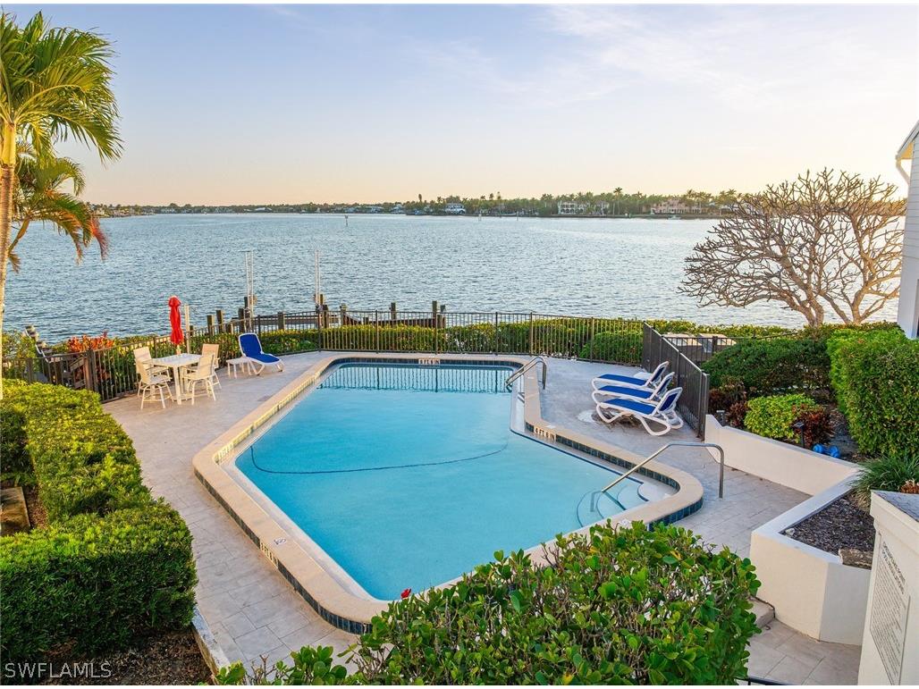 1302 Chesapeake Avenue #A3 Naples FL 34102 226008397 image4