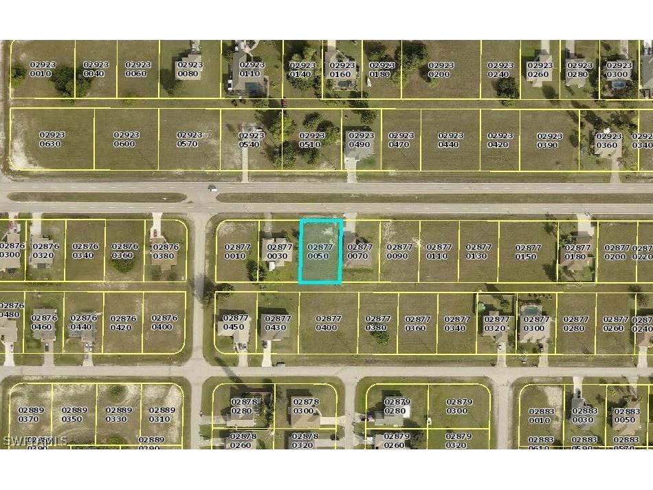 1302 Diplomat Parkway W Cape Coral FL 33993 221088701 image1