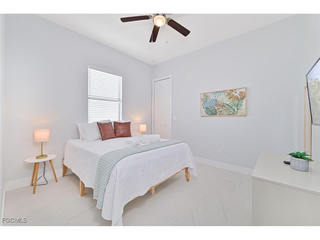 1302 Embers Parkway W Cape Coral FL 33993 2025021768 image18