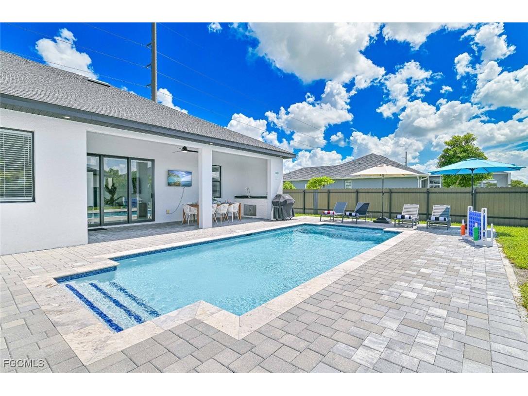 1302 Embers Parkway W Cape Coral FL 33993 2025021768 image31