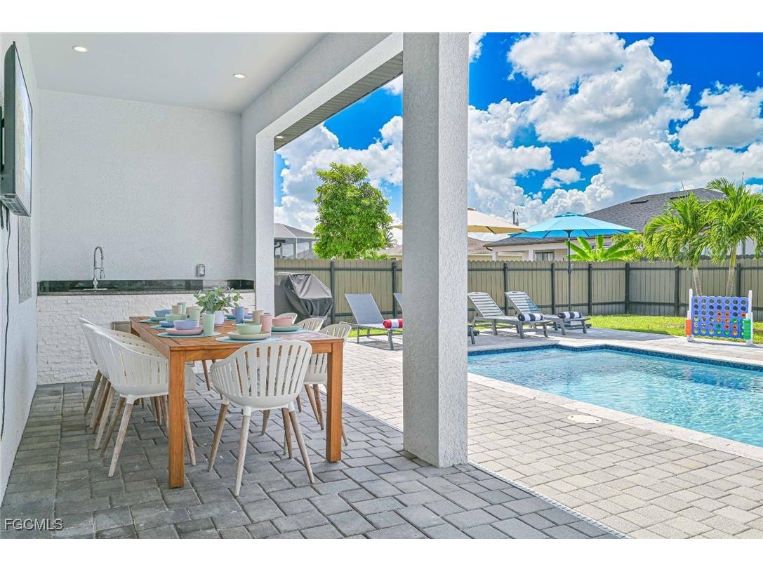 1302 Embers Parkway W Cape Coral FL 33993 2025021768 image37