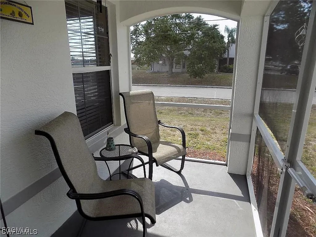 1302 NE 16th Terrace Cape Coral FL 33909 2025008522 image7