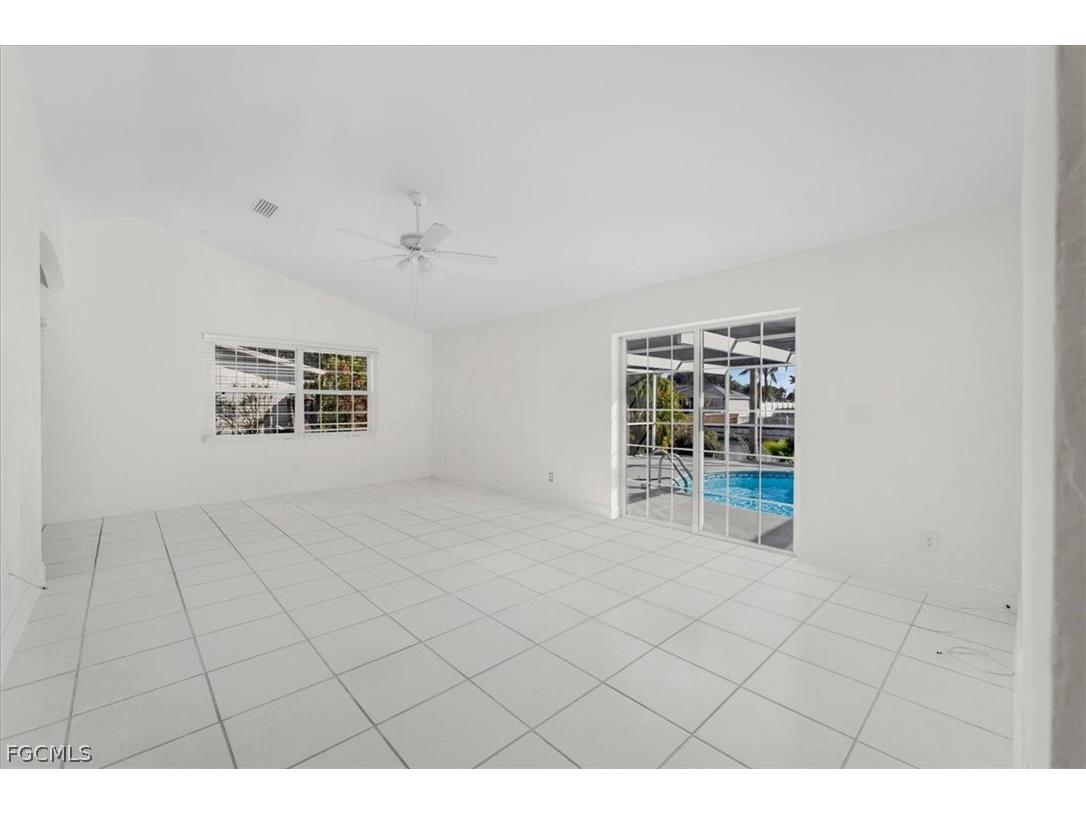 1302 NE 4th Terrace Cape Coral FL 33909 2025025823 image6