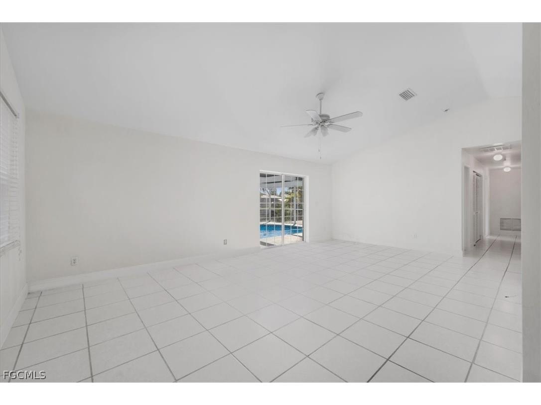 1302 NE 4th Terrace Cape Coral FL 33909 2025025823 image8