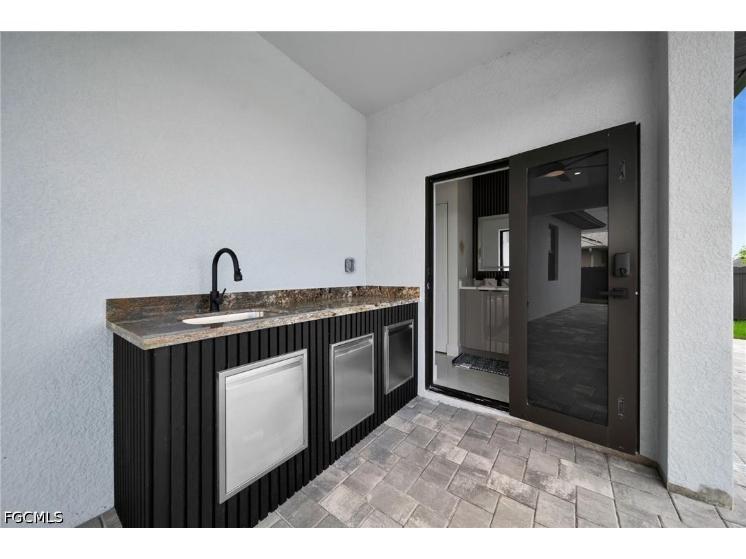 1302 NE Juanita Place Cape Coral FL 33909 2026029258 image27