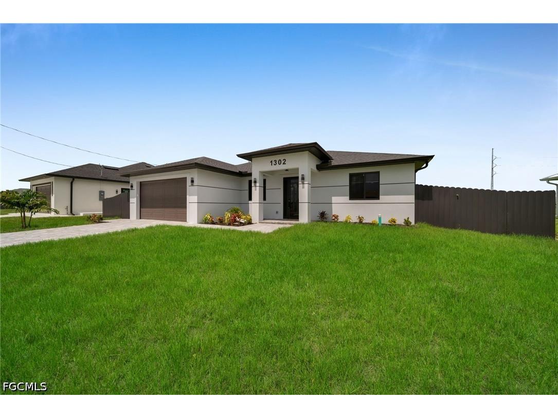 1302 NE Juanita Place Cape Coral FL 33909 2026029258 image3
