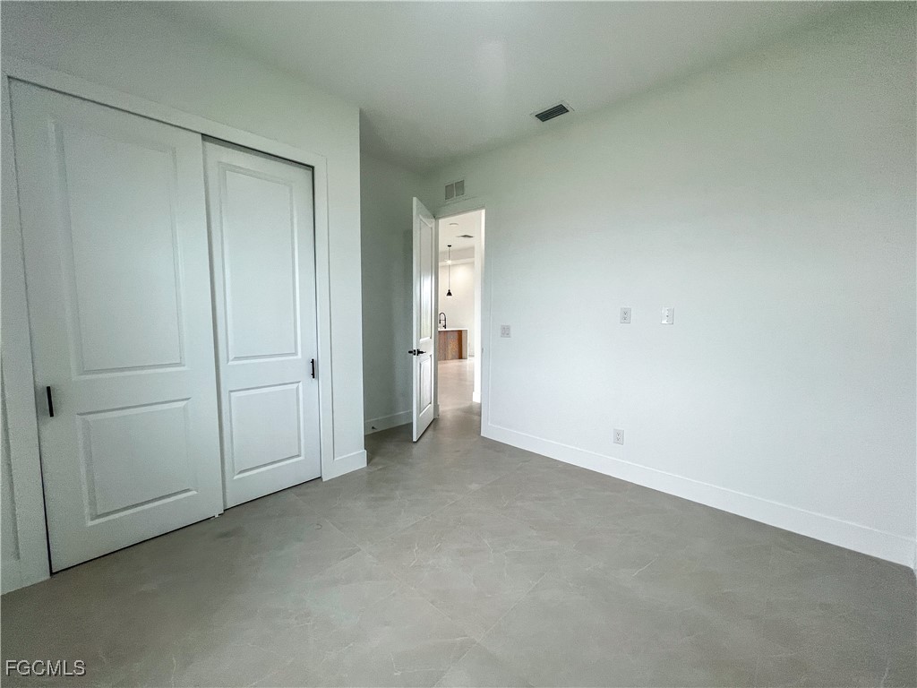 1302 NW 13th Terrace Cape Coral FL 33993 2025009140 image10