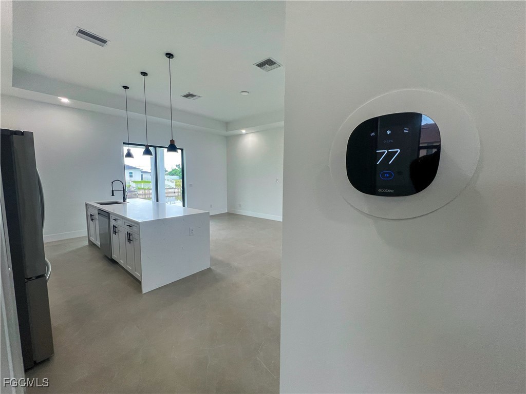 1302 NW 13th Terrace Cape Coral FL 33993 2025009140 image3