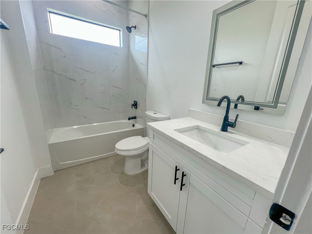 1302 NW 13th Terrace Cape Coral FL 33993 2025009140 image9