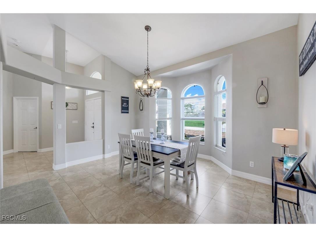 1302 SW 20th Street Cape Coral FL 33991 2025022701 image12