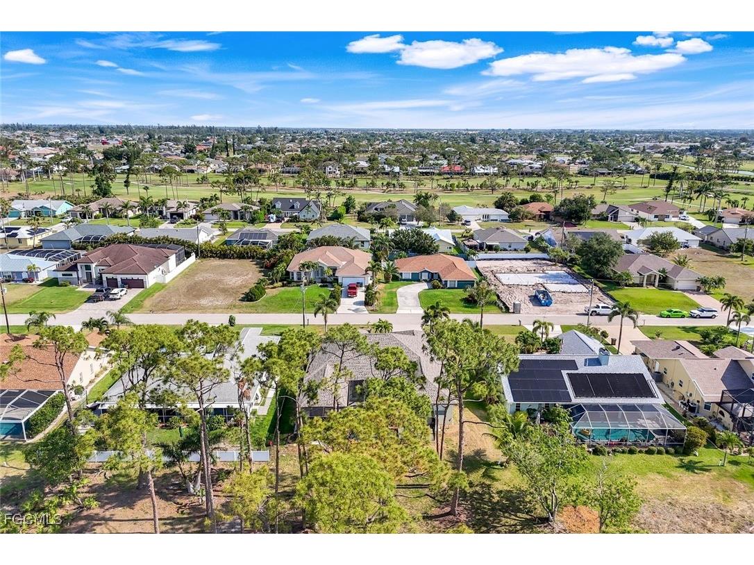 1302 SW 20th Street Cape Coral FL 33991 2025022701 image38