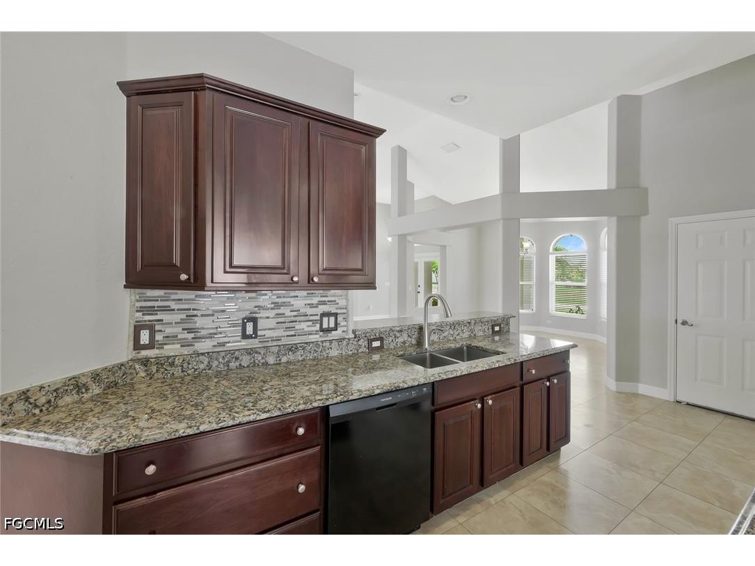 1302 SW 20th Street Cape Coral FL 33991 2026009951 image21