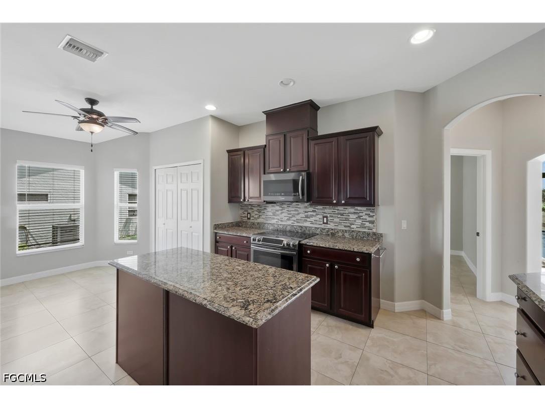 1302 SW 20th Street Cape Coral FL 33991 2026009951 image22