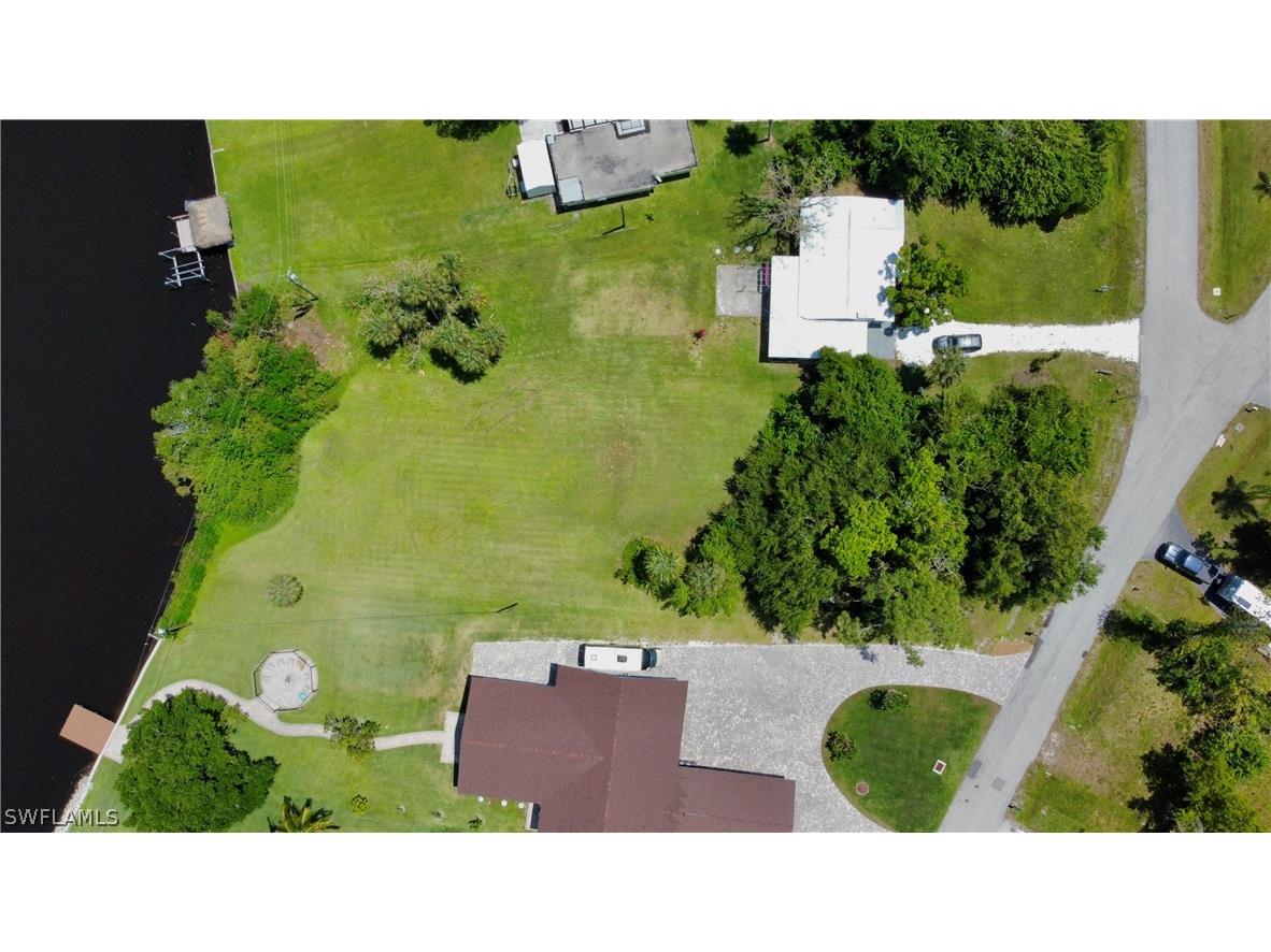1302 Wendell Avenue North Fort Myers FL 33903 224033499 image1