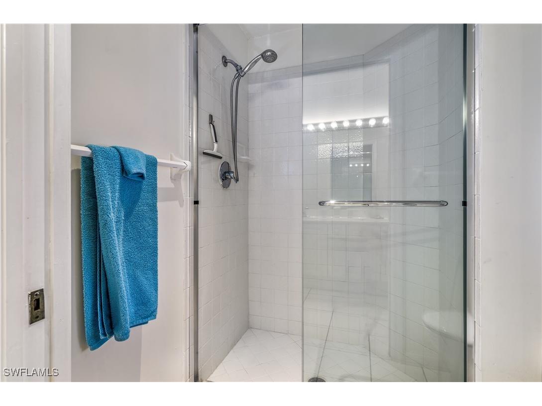 13020 Hamilton Harbour Drive #I7 Naples FL 34110 225082446 image13