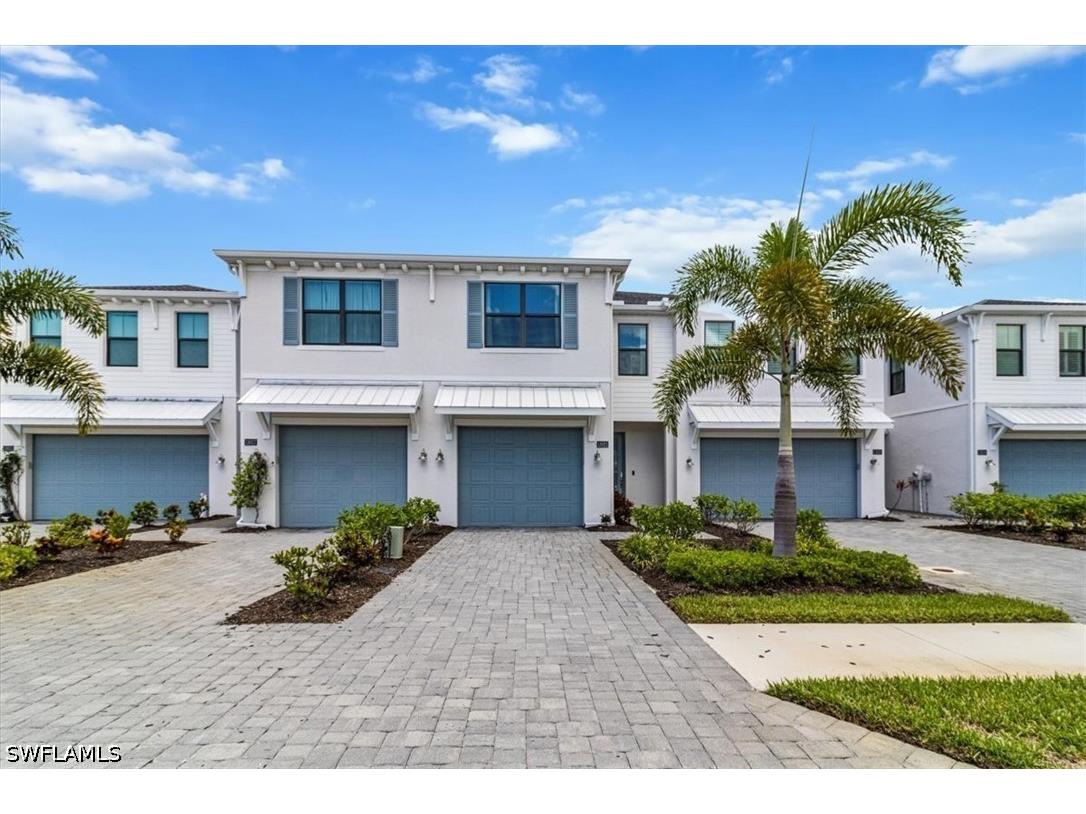 13021 Pembroke Drive Naples FL 34105 226020452 image2
