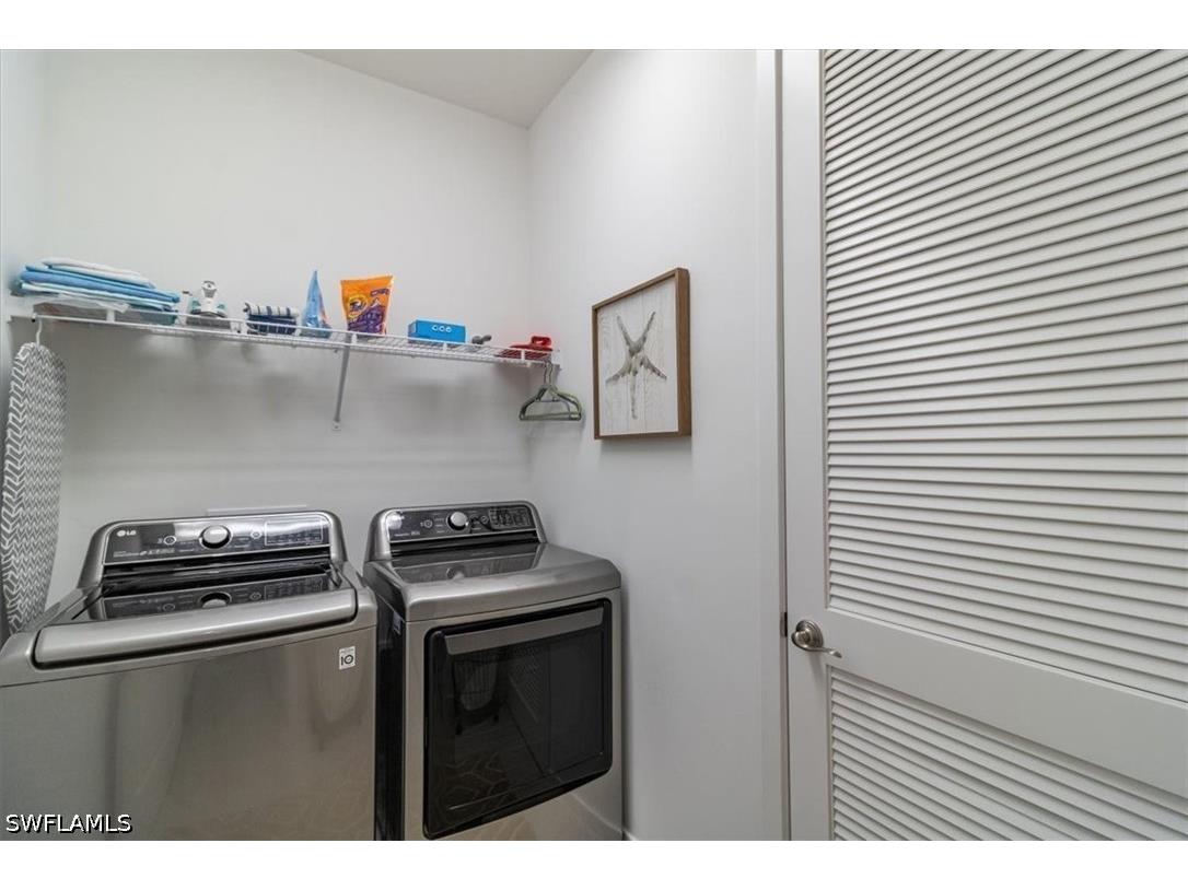 13021 Pembroke Drive Naples FL 34105 226020452 image26