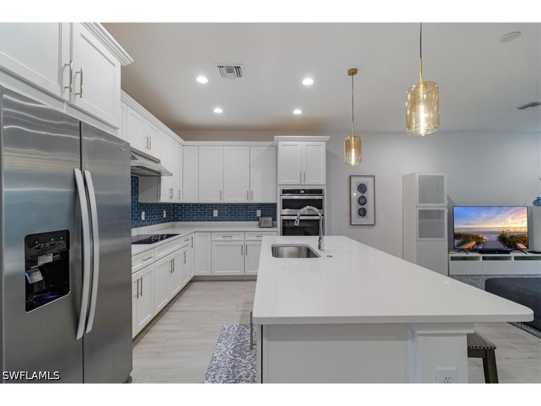 13021 Pembroke Drive Naples FL 34105 226020455 image10